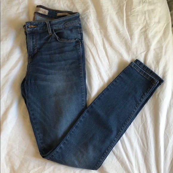 Guess Jeans - Picture 10 of 10